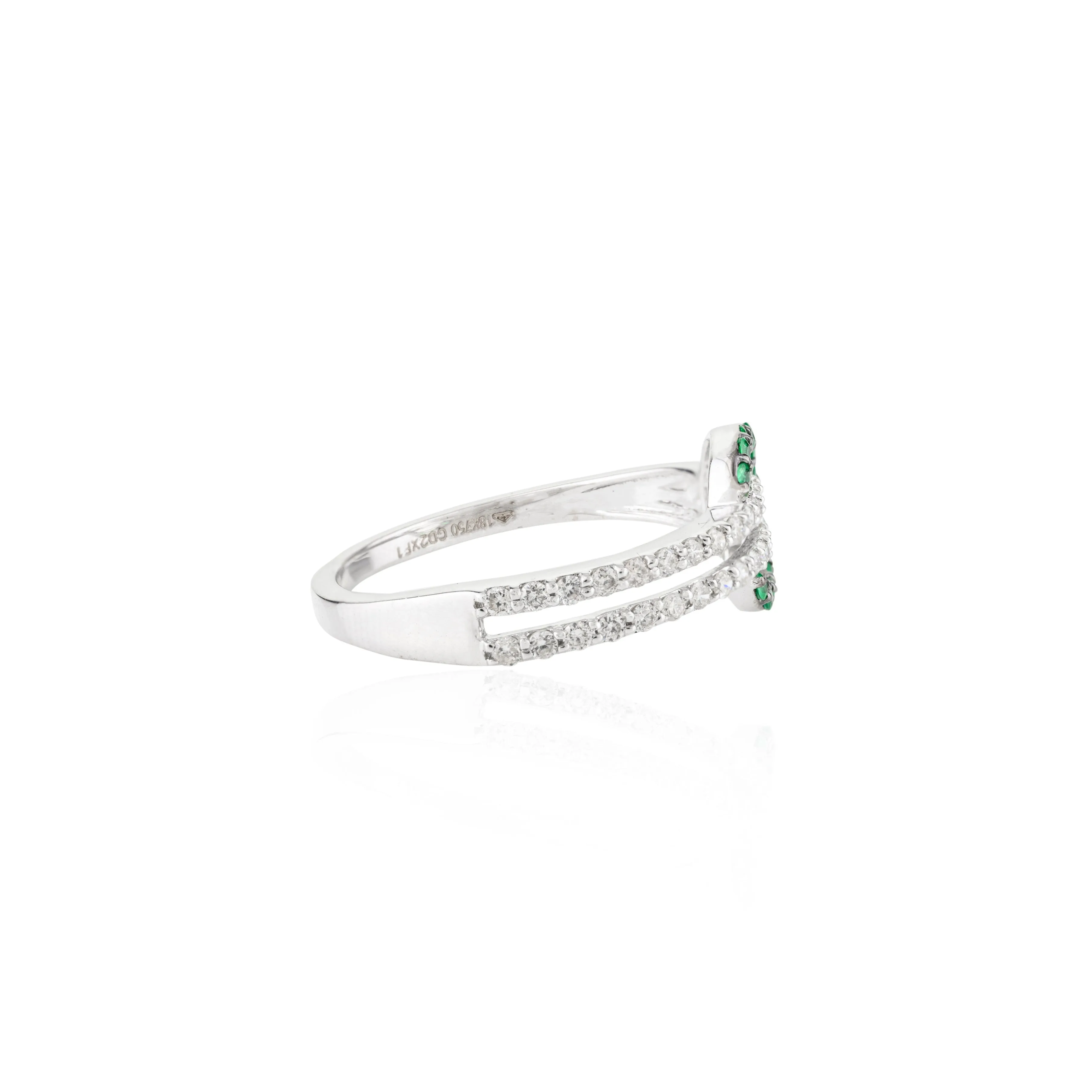 18K Solid White Gold Belt Buckle Ring In Emerald & Diamond