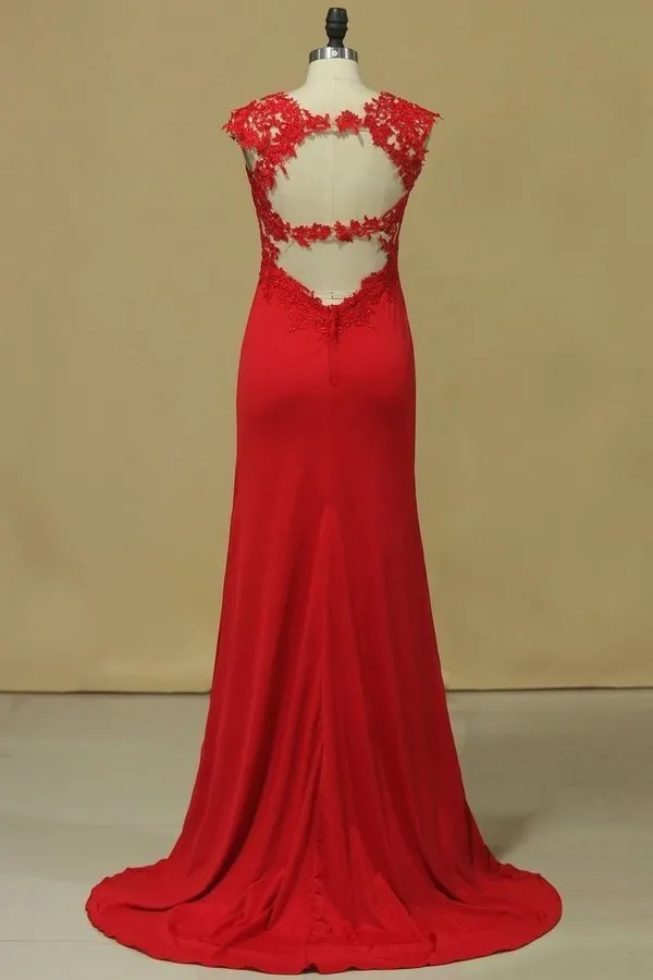 2024 Red Straps Open Back Sheath Prom Dresses Spandex With Applique PHTTDMDS