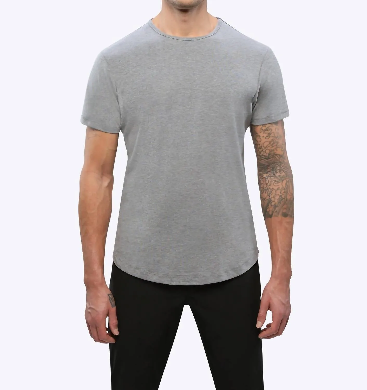 Ao Crew Curve Hem Tee In Heather Grey