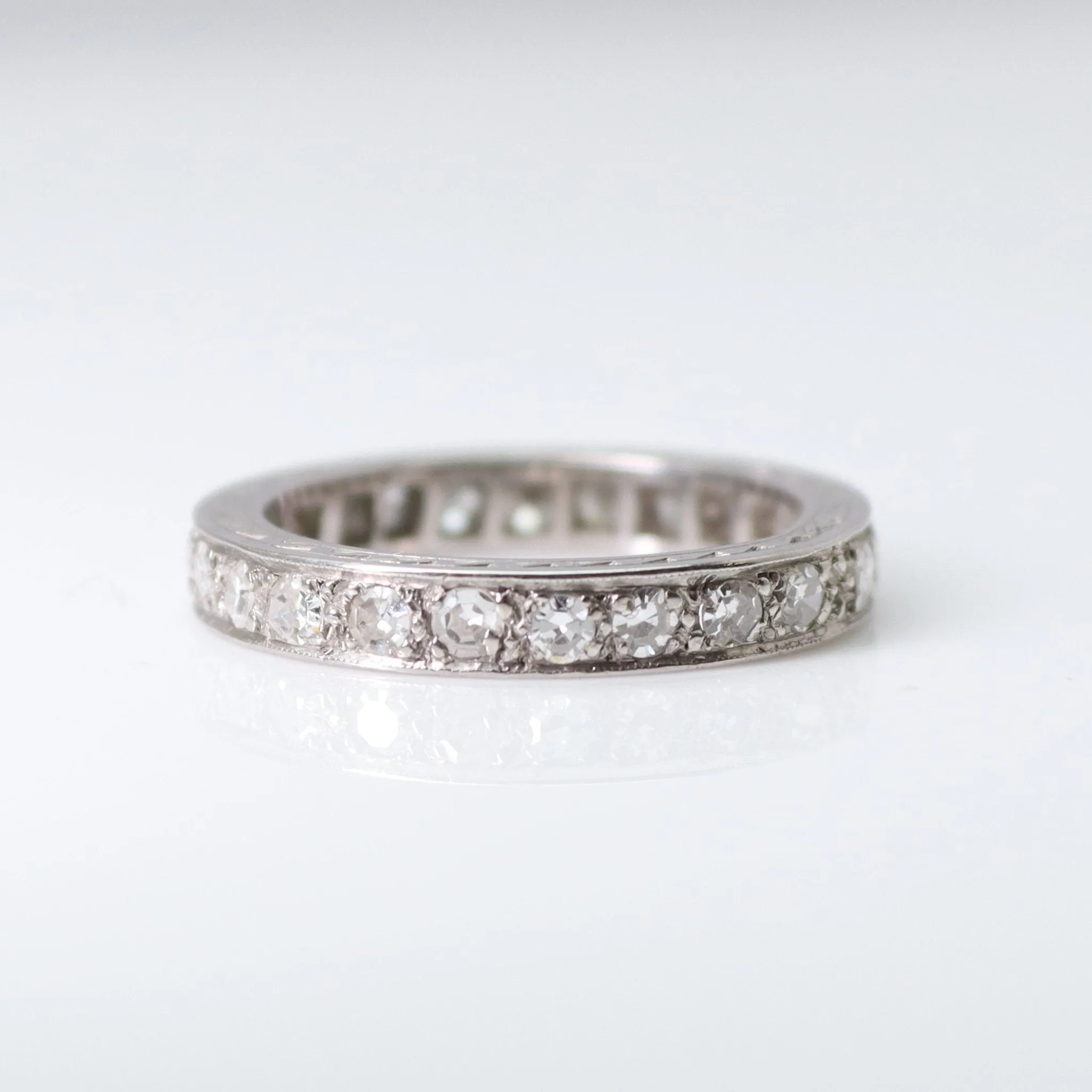 Art Deco 18 carat White Gold Diamond Eternity Ring