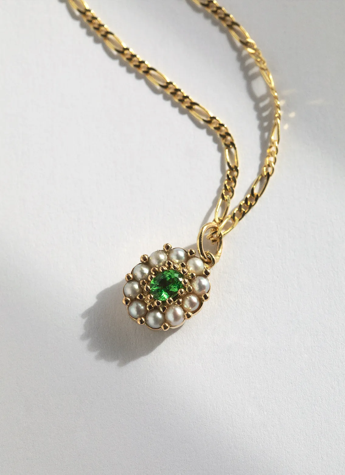 Billie flower tsavorite pearl entourage charm 14k gold