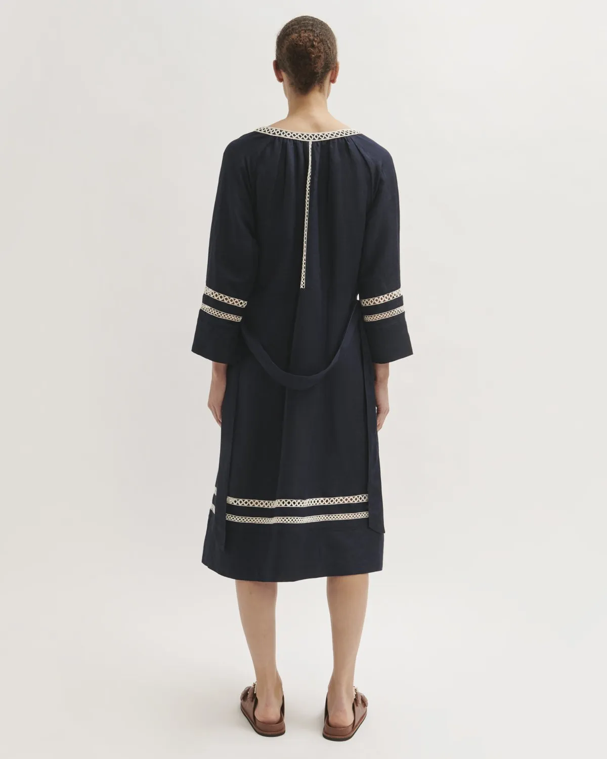 Caya Broderie Linen Blend Dress | Navy