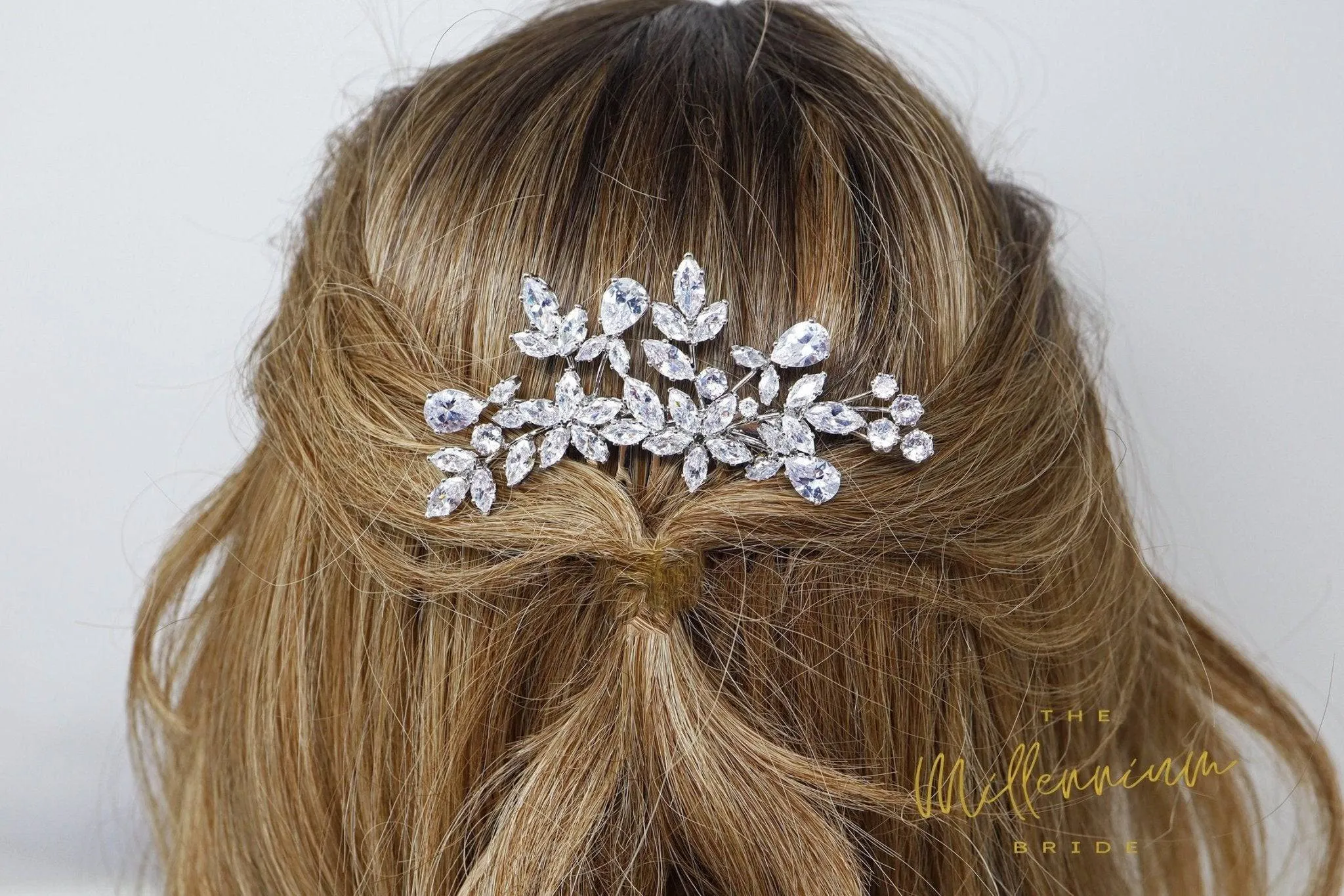 Cubic Zirconia, Diamond Flower Vine Leaves Bridal Hair Comb, Bridal Hair Accessories, Wedding Hair Accessory, Bridal Hair Comb.