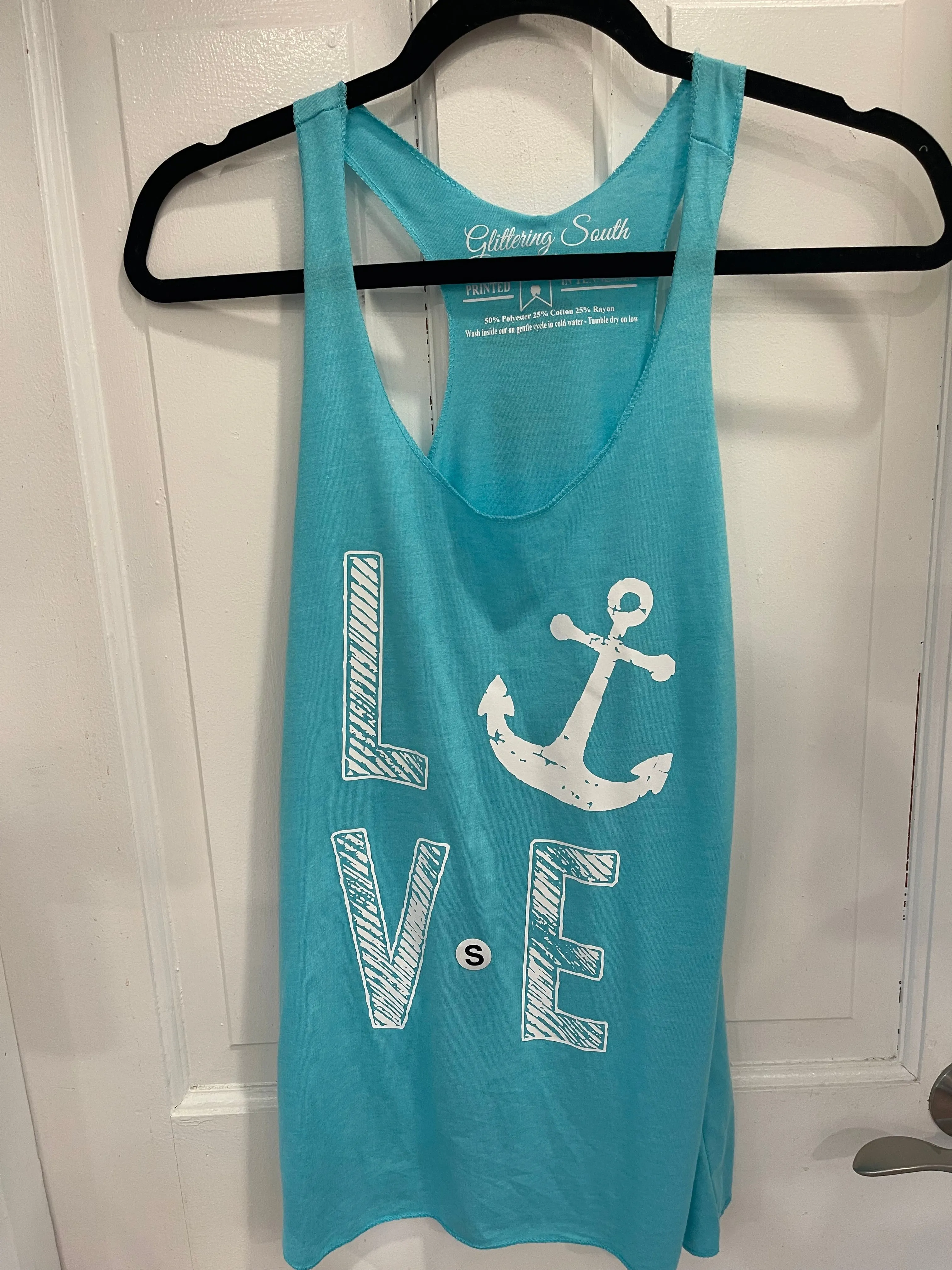 LOVE Anchors Me Tank