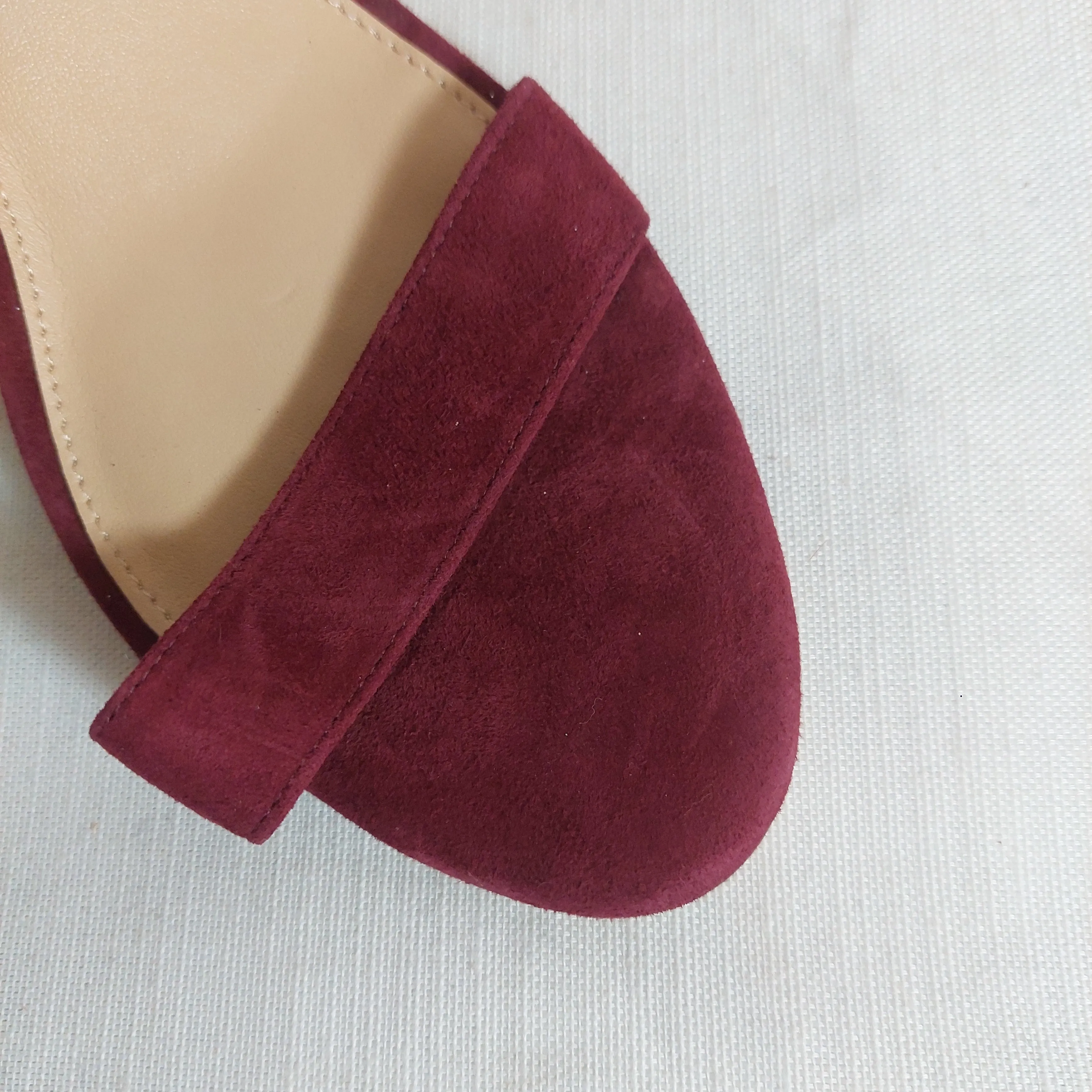 Michael Maroon Suede D'ORSAY Heels | Pre loved |