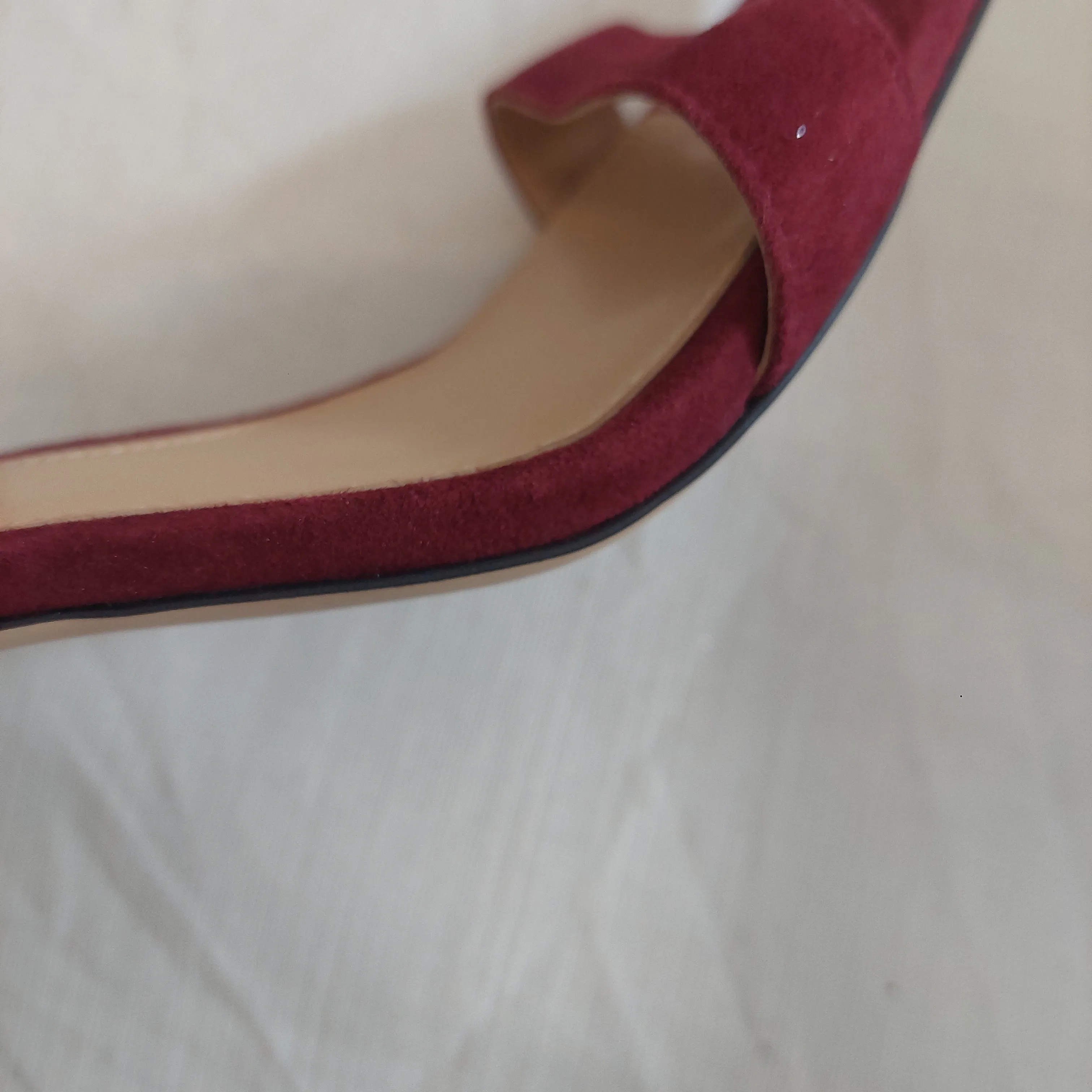 Michael Maroon Suede D'ORSAY Heels | Pre loved |