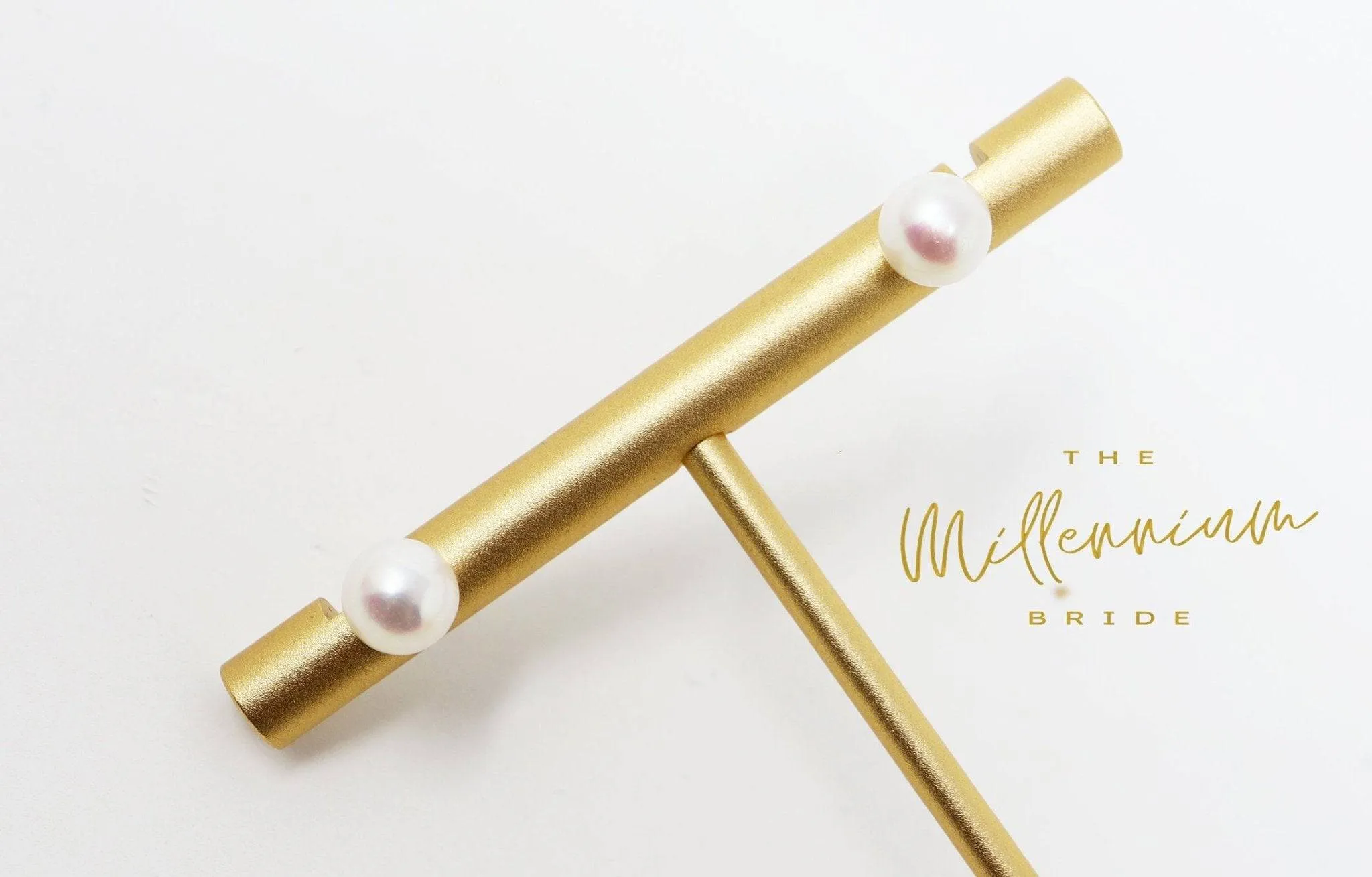 Natural Freshwater Pearl Stud Earrings, Wedding Earrings, Bride Stud Earrings, Dainty Earrings, Pearl stud earrings