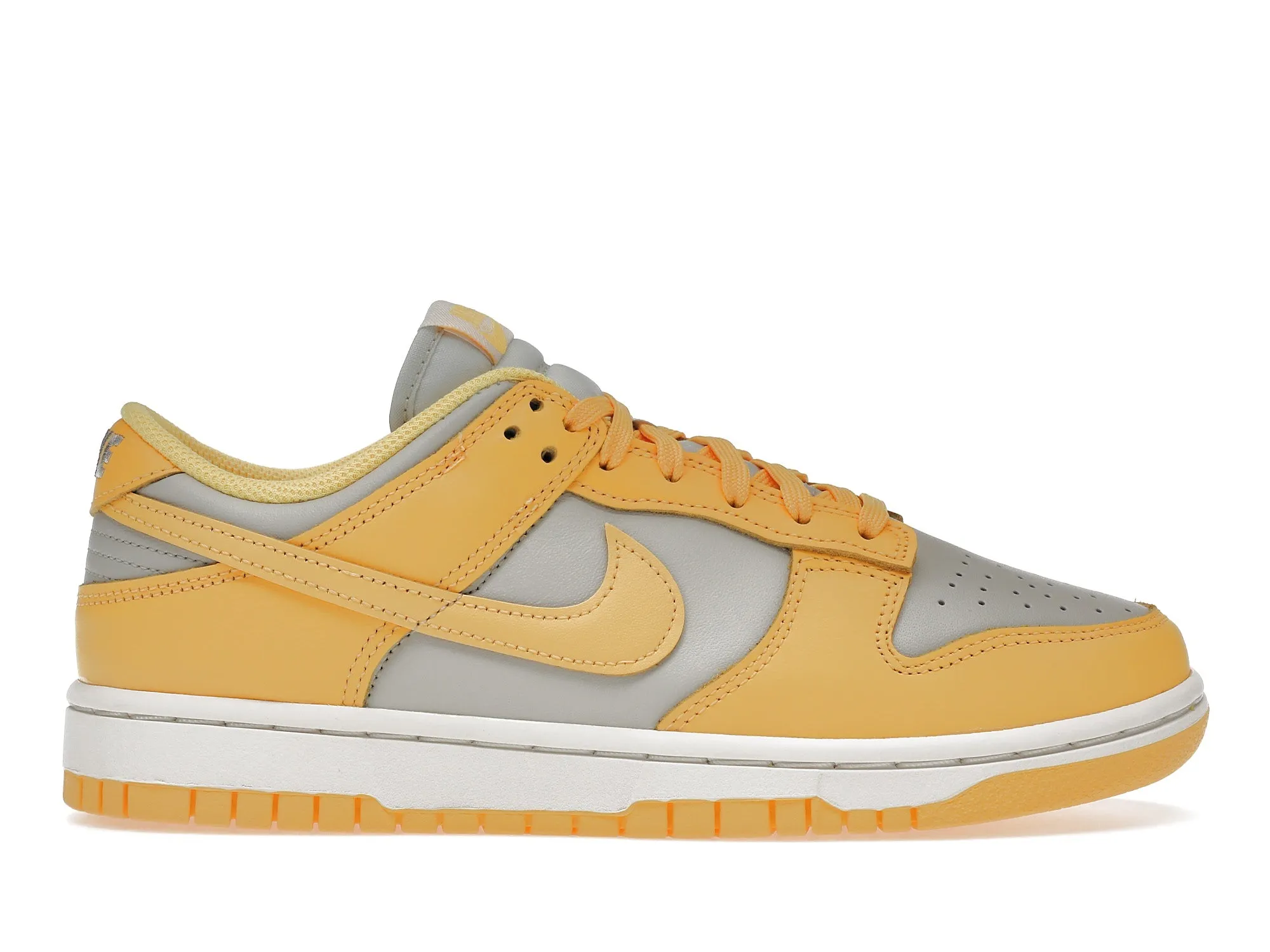 Nike Dunk Low Citron Pulse (Women's)