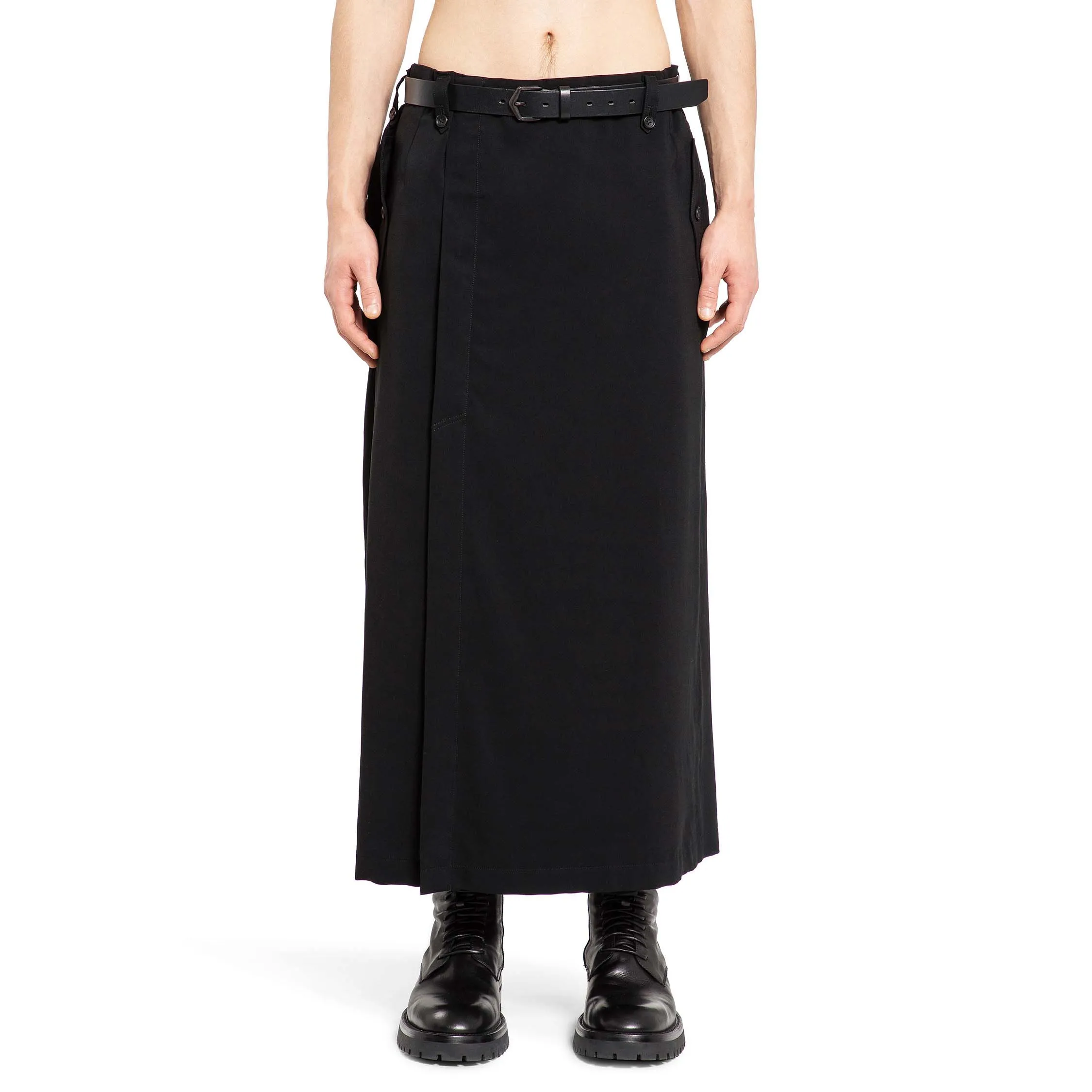 YOHJI YAMAMOTO MAN BLACK SHORTS & SKIRTS